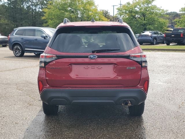 2026 Subaru FORESTER Premium Hybrid