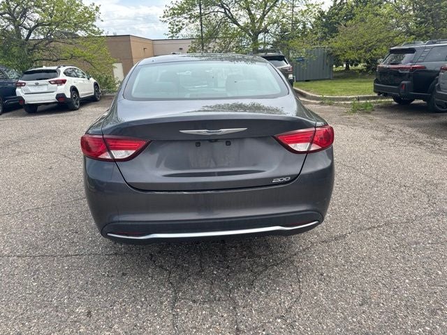 2016 Chrysler 200 Limited