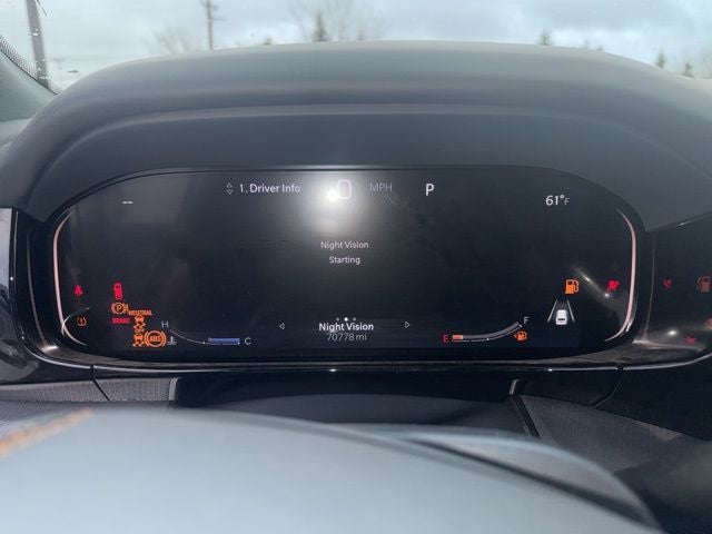 2022 Jeep Grand Wagoneer Series III