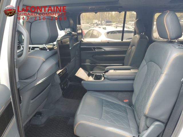 2022 Jeep Grand Wagoneer Series III