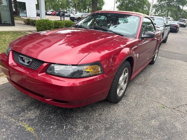 2004 Ford Mustang V6 Deluxe