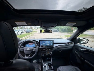 2023 Ford Escape Hybrid ST-Line Elite