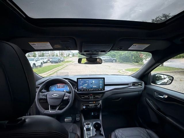 2023 Ford Escape Hybrid ST-Line Elite
