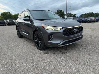 2023 Ford Escape Hybrid ST-Line Elite
