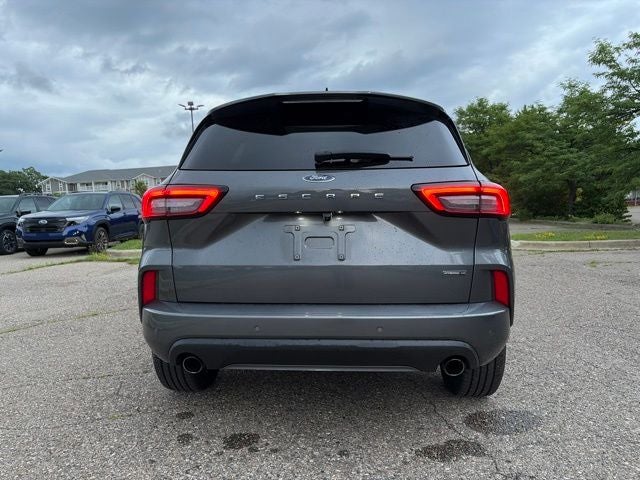 2023 Ford Escape Hybrid ST-Line Elite