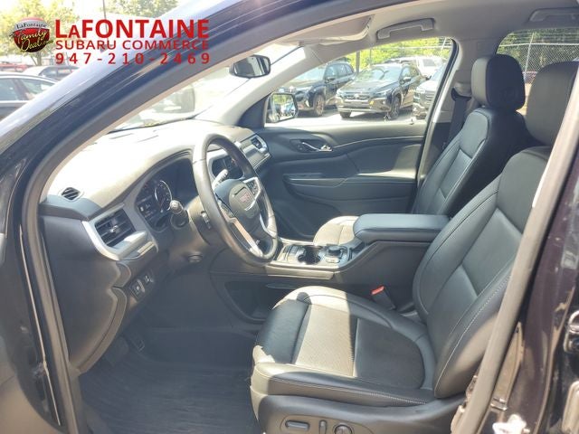 2022 GMC Acadia SLT