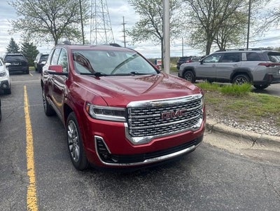 2023 GMC Acadia Denali