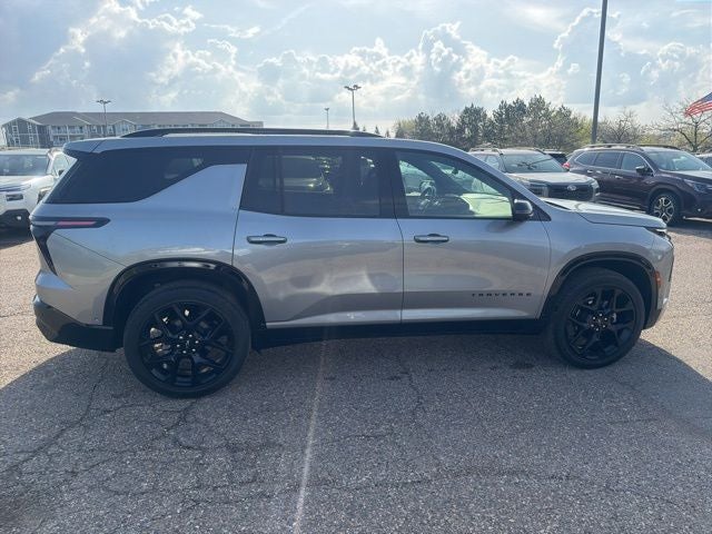 2025 Chevrolet Traverse RS