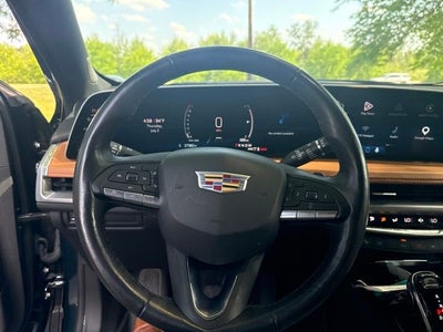 2024 Cadillac XT4 Premium Luxury