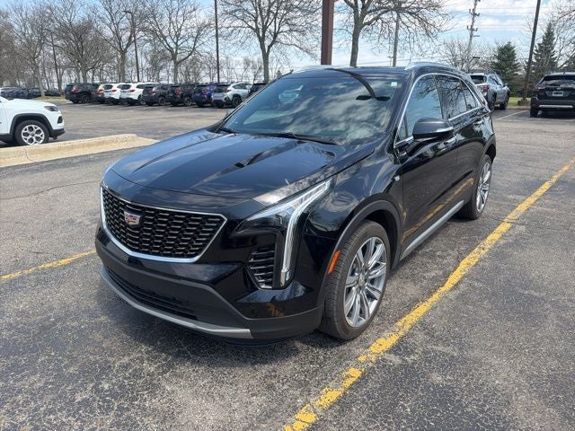 2023 Cadillac XT4 Premium Luxury