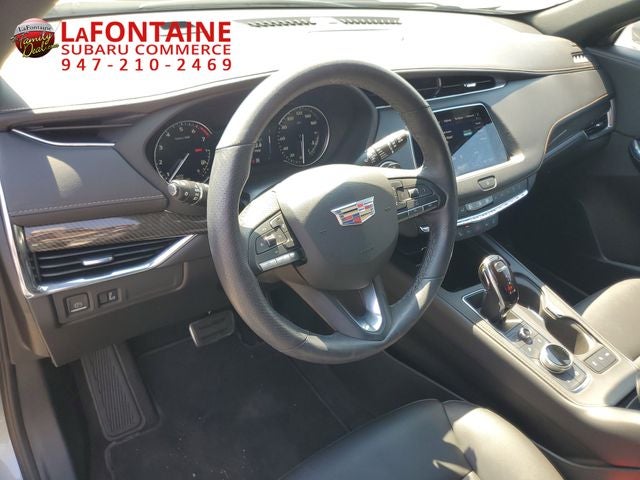 2023 Cadillac XT4 Sport