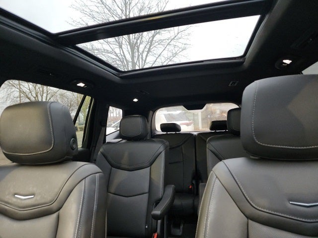 2025 Cadillac XT6 Premium Luxury