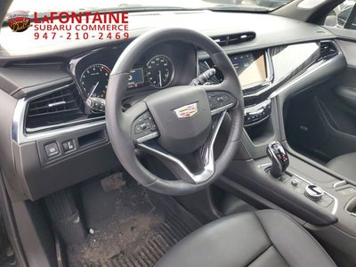 2025 Cadillac XT6 Premium Luxury