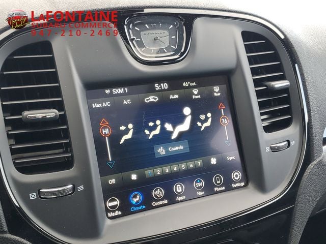 2022 Chrysler 300 S