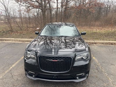 2022 Chrysler 300 S