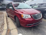 2016 Chrysler Town & Country Touring-L