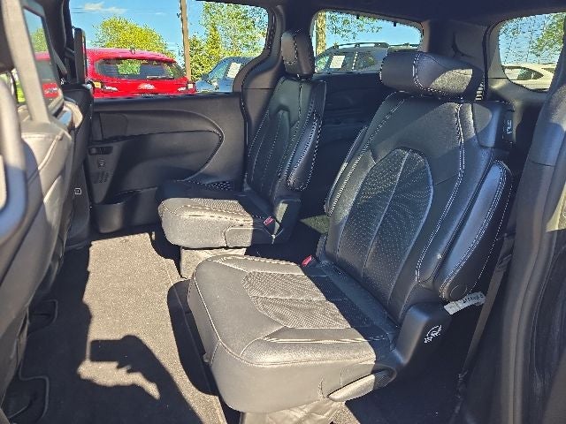 2019 Chrysler Pacifica Touring L Plus