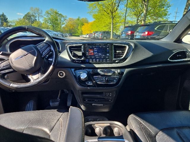 2019 Chrysler Pacifica Touring L Plus