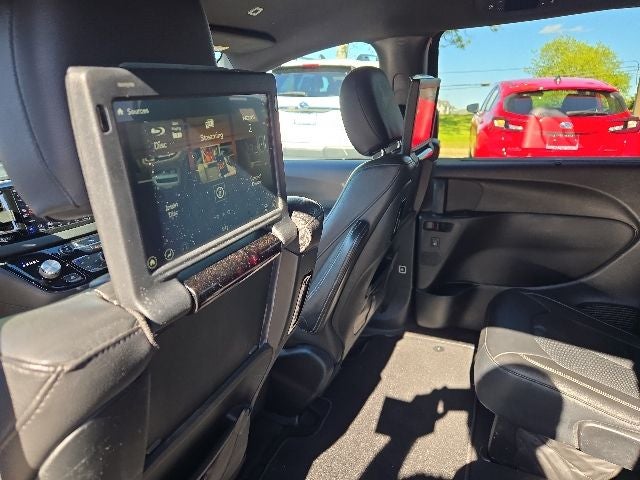 2019 Chrysler Pacifica Touring L Plus