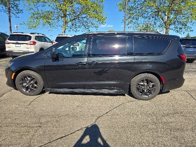 2019 Chrysler Pacifica Touring L Plus
