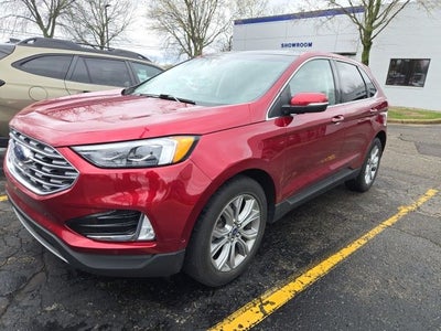 2019 Ford Edge Titanium