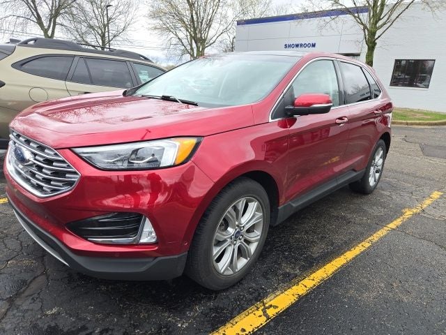 2019 Ford Edge Titanium