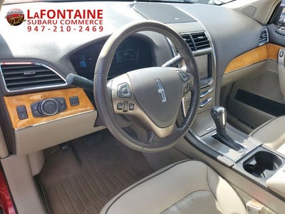 2012 Lincoln MKX Base