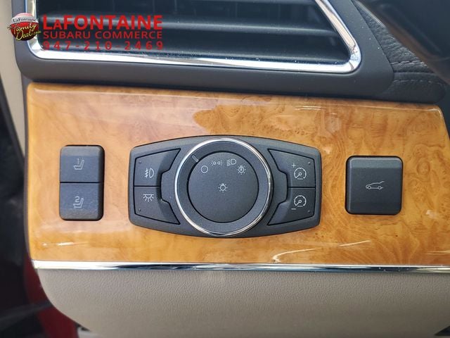 2012 Lincoln MKX Base