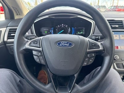 2019 Ford Fusion Hybrid SE