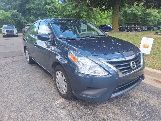 2016 Nissan Versa 1.6 S Plus