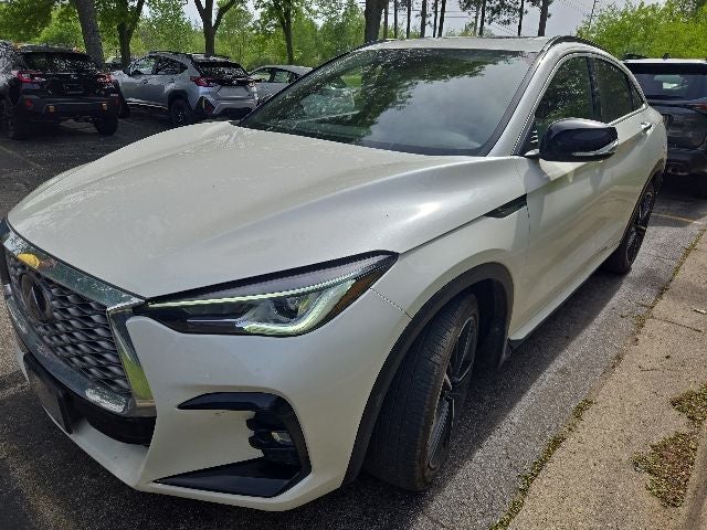 2023 INFINITI QX55 LUXE
