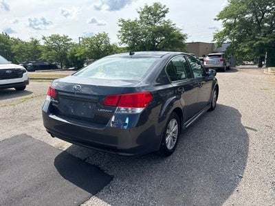 2011 Subaru Legacy 2.5i Premium