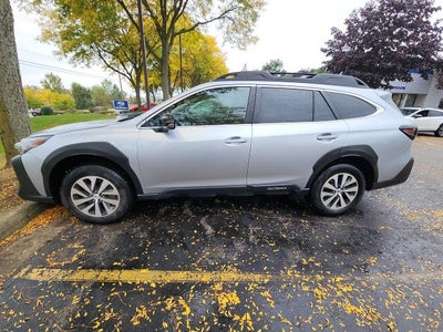 2025 Subaru Outback Premium