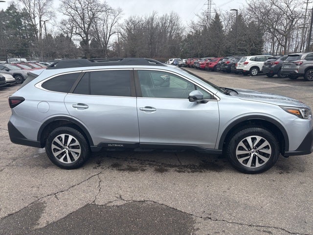 2022 Subaru Outback Premium
