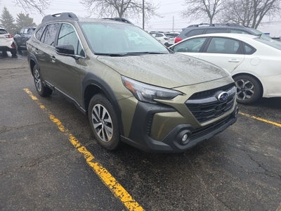 2025 Subaru Outback Premium