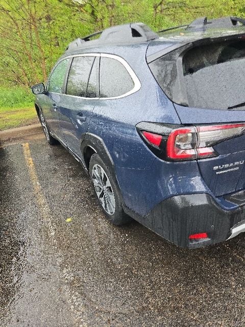 2024 Subaru Outback Limited's photo
