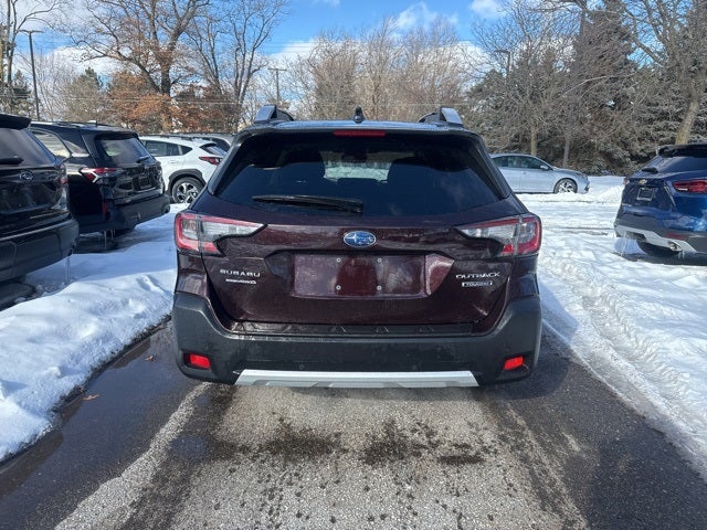 2023 Subaru Outback Touring