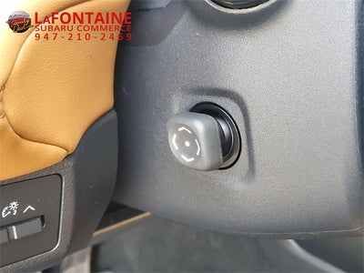 2022 Toyota Avalon Hybrid Limited