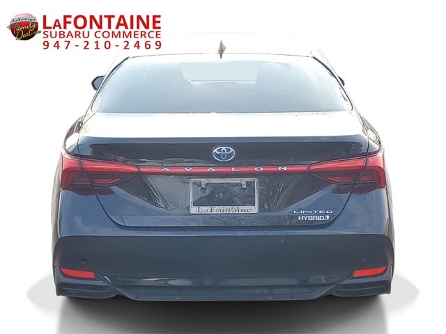 2022 Toyota Avalon Hybrid Limited