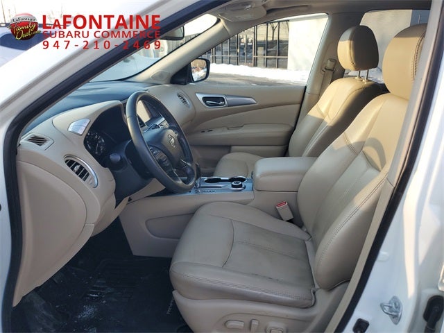 2017 Nissan Pathfinder SL