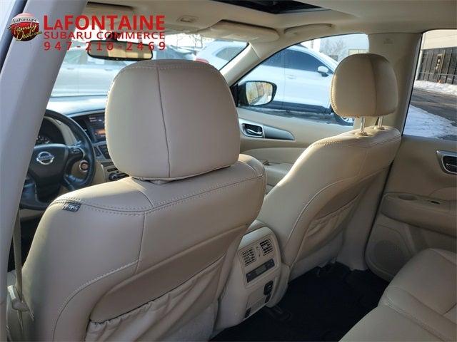 2017 Nissan Pathfinder SL