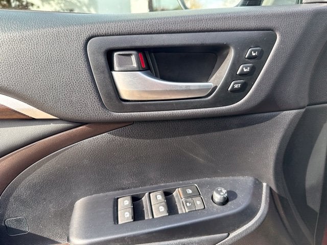 2015 Toyota Highlander Limited