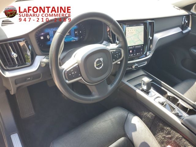 2024 Volvo S60 B5 Core Dark Theme