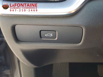 2024 Volvo S60 B5 Core Dark Theme