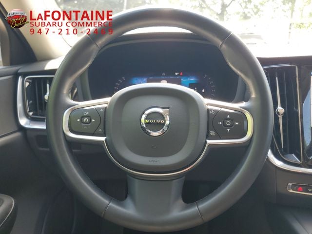2024 Volvo S60 B5 Core Dark Theme