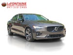2024 Volvo S60 B5 Core Dark Theme