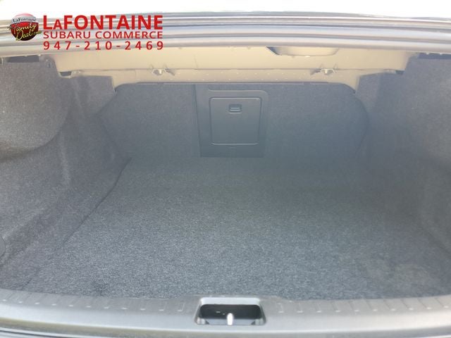2024 Volvo S60 B5 Core Dark Theme