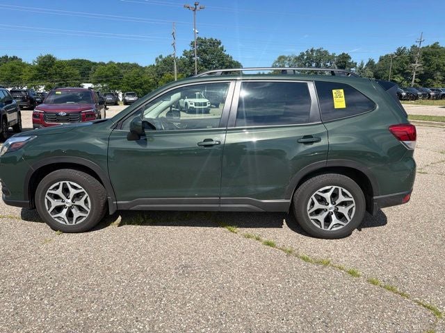 2024 Subaru Forester Premium