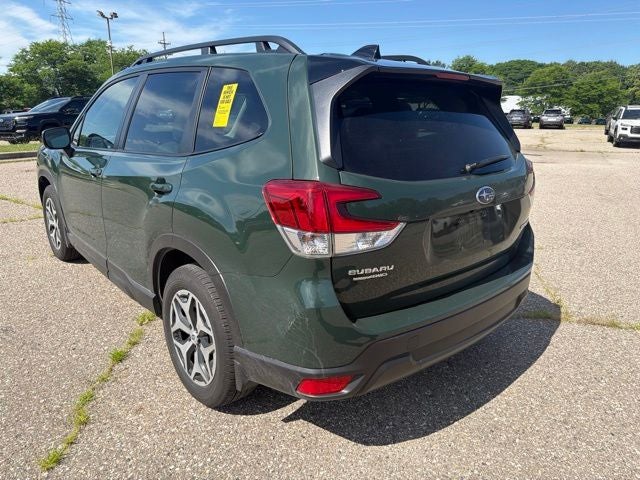 2024 Subaru Forester Premium