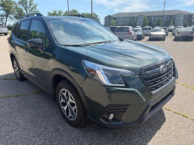 2024 Subaru Forester Premium